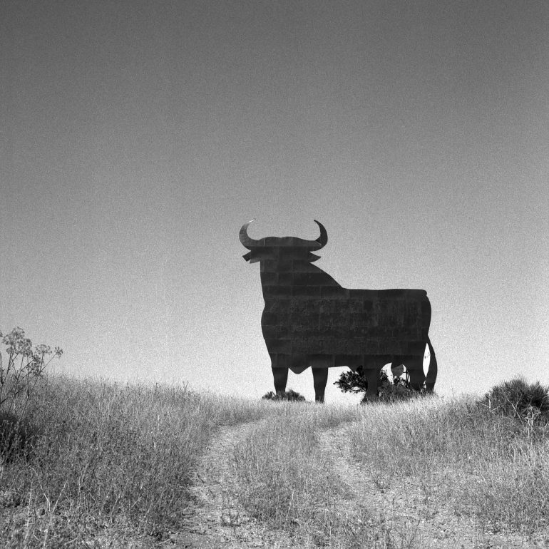 04-Toro Osborne_(Andalucia) Las Cabezas de San Juan